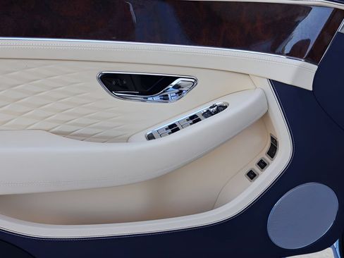 New 2026 Bentley Continental GTC AWD/4WD image 13