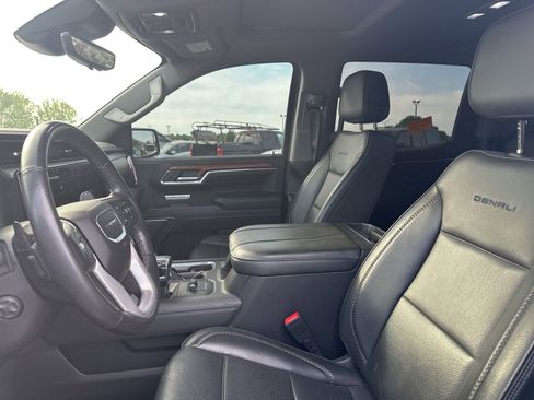 Used 2023 GMC Sierra 1500 Denali w/ Denali Reserve Package image 7