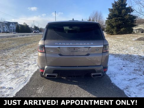 Used 2018 Land Rover Range Rover Sport HSE image 4