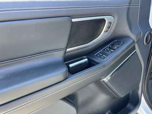 New 2026 Ford Expedition Platinum image 15