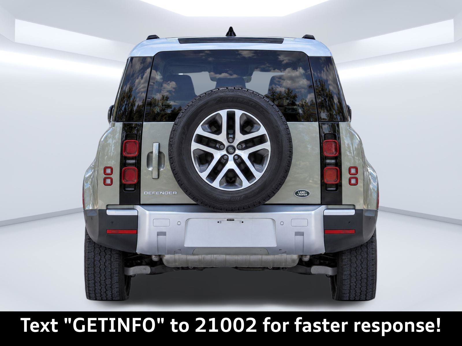 Used 2022 Land Rover Defender 110 S AWD/4WD image 4