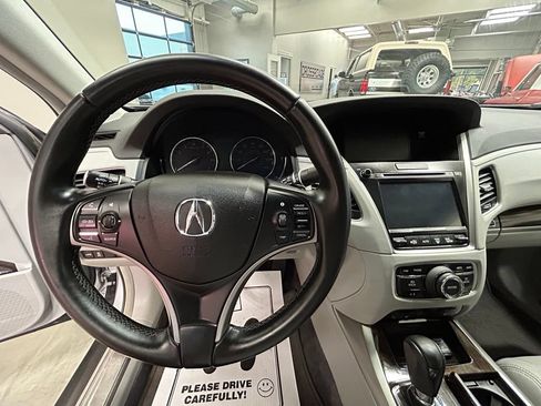 Used 2014 Acura RLX w/ Technology Package FWD image 8
