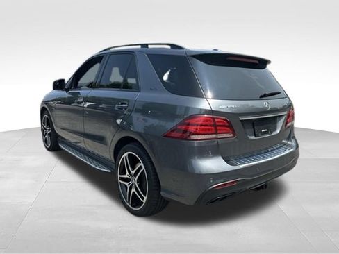 Certified 2018 Mercedes-Benz GLE 43 AMG 4MATIC image 4
