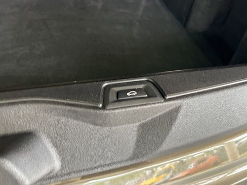 Used 2024 BMW X5 sDrive40i w/ Parking Assistance Package image 36