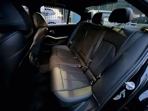 Certified 2025 BMW 330i Sedan image 19