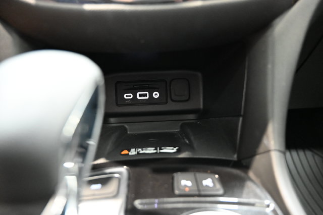 Certified 2024 Chevrolet Equinox Premier AWD/4WD image 20