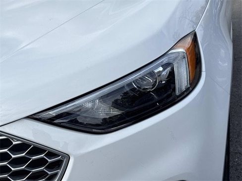 Certified 2024 Ford Edge SEL image 10