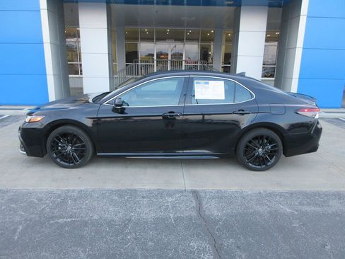 Used 2024 Toyota Camry XSE image 2