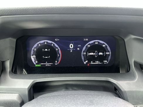 Used 2025 Toyota Tacoma TRD Sport AWD/4WD image 15