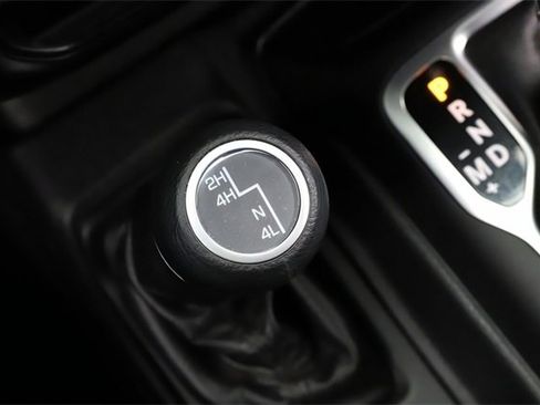 Used 2020 Jeep Gladiator Sport w/ Quick Order Package 24S image 29