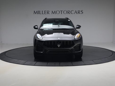 Certified 2023 Maserati Grecale GT AWD/4WD image 12
