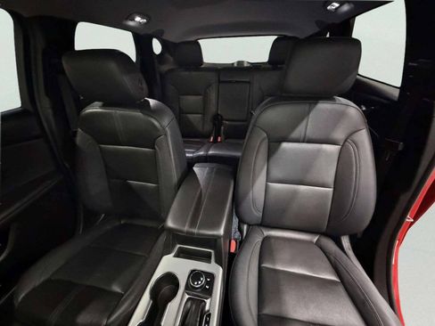 Used 2022 Chevrolet Blazer LT w/ Sound & Technology Package FWD image 19