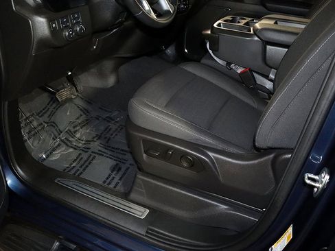 Used 2023 Chevrolet Silverado 1500 LT image 25