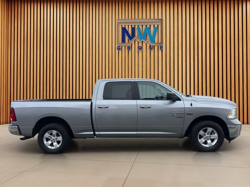 Used 2021 RAM 1500 Classic SLT image 26