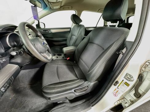 Used 2018 Subaru Outback 2.5i AWD/4WD image 24