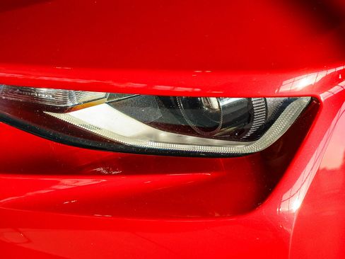 Used 2018 Chevrolet Camaro ZL1 image 22