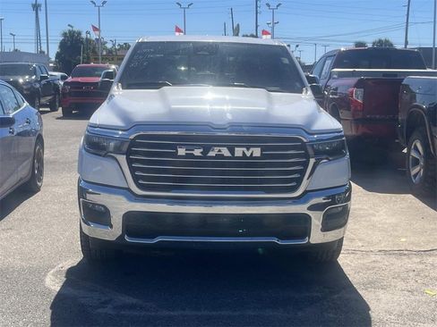 Used 2025 RAM 1500 Laramie image 2