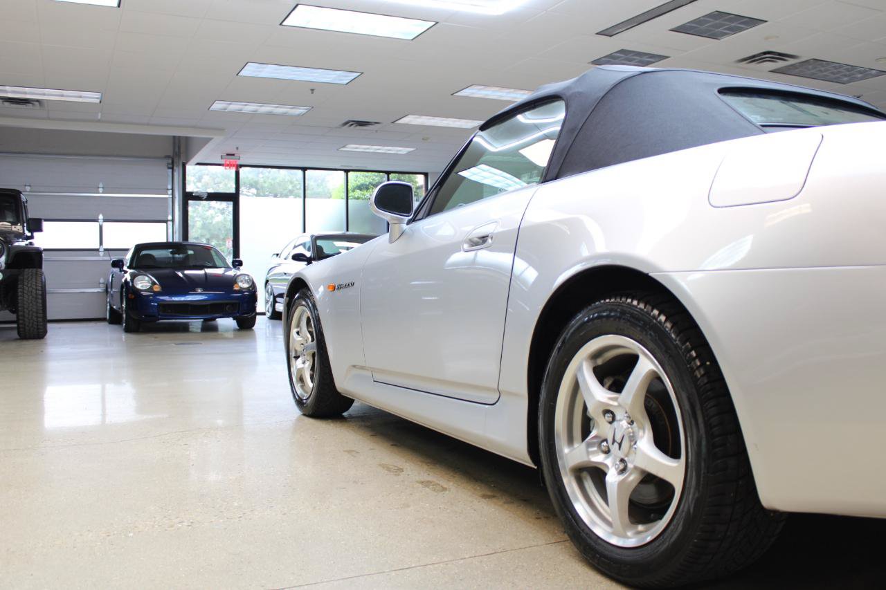 Used 2002 Honda S2000 image 22