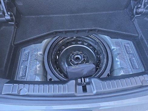 Used 2020 Mercedes-Benz SLC 300 image 94