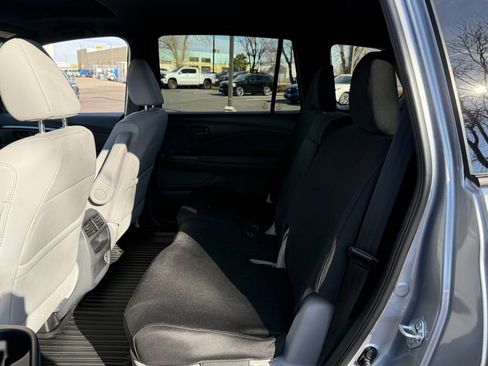 Used 2023 Honda Passport EX-L image 14