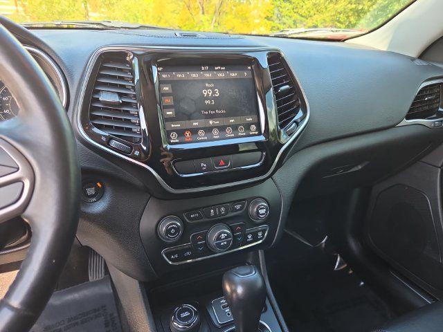 Used 2019 Jeep Cherokee Limited AWD/4WD image 15