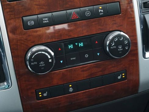 Used 2012 RAM 3500 Laramie w/ Cold Weather Group image 21