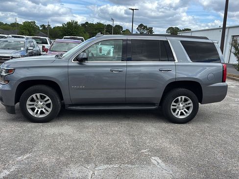 Used 2019 Chevrolet Tahoe LT image 4