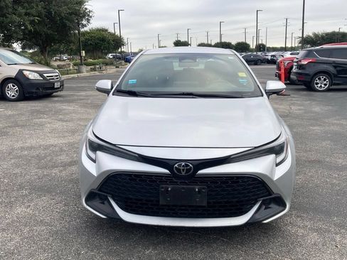 Used 2024 Toyota Corolla SE FWD image 2