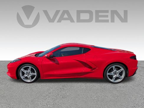 Used 2021 Chevrolet Corvette Stingray Preferred Cpe w/ Chrome Exterior Badge Package RWD image 26