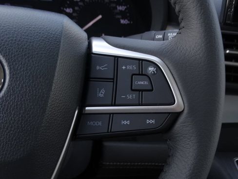 New 2026 Toyota Sienna XLE image 26