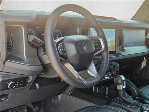 New 2026 Ford Bronco Badlands AWD/4WD image 3