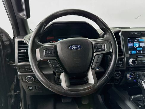Used 2018 Ford F150 Lariat w/ Equipment Group 502A Luxury AWD/4WD image 12