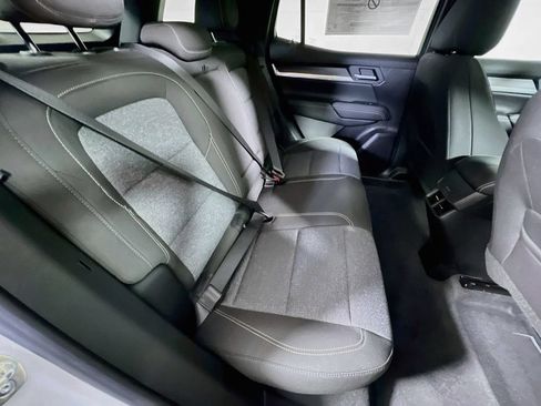 New 2026 GMC Terrain Elevation w/ Technology Package II AWD/4WD image 21
