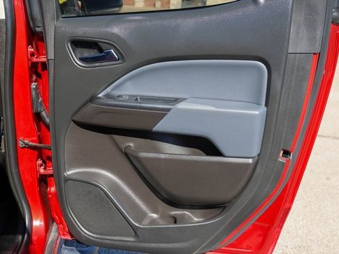 Used 2022 Chevrolet Colorado Z71 w/ Trail Boss Package image 18