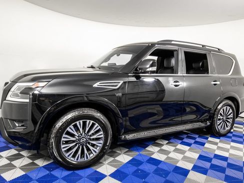 Used 2022 Nissan Armada SL w/ Midnight Edition Package RWD image 2