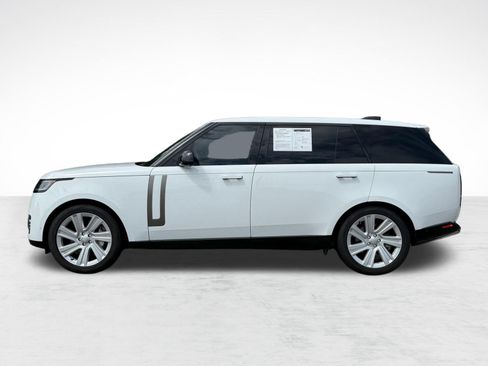Used 2023 Land Rover Range Rover Long Wheelbase SE AWD/4WD image 2