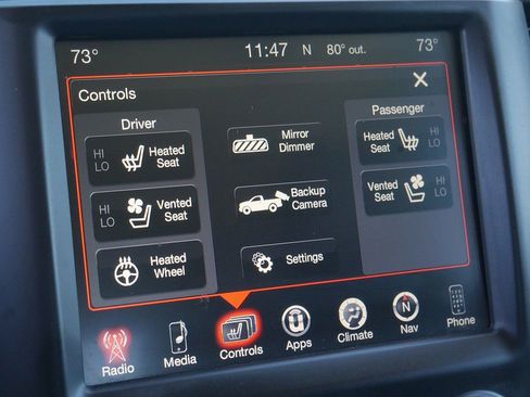 Used 2016 RAM 1500 Laramie AWD/4WD image 40