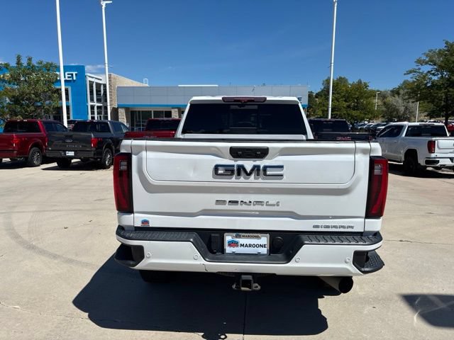 Used 2024 GMC Sierra 3500 Denali Ultimate AWD/4WD image 5