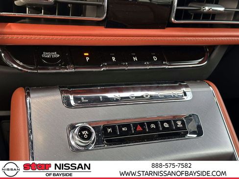 Used 2025 Lincoln Aviator Reserve w/ Jet Appearance Package image 23