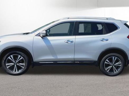 Used 2017 Nissan Rogue SL w/ SL Premium Package AWD/4WD image 5