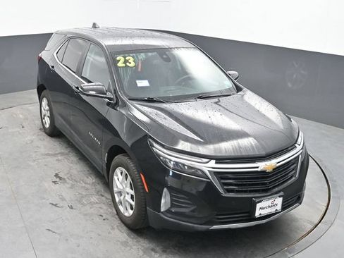 Used 2023 Chevrolet Equinox LT AWD/4WD image 17