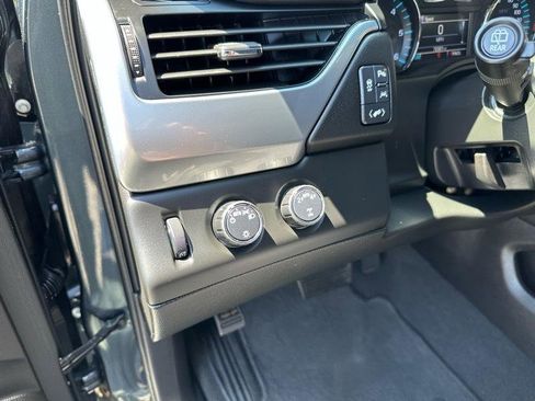 Used 2020 Chevrolet Tahoe LS w/ Enhanced Driver Alert Package image 16