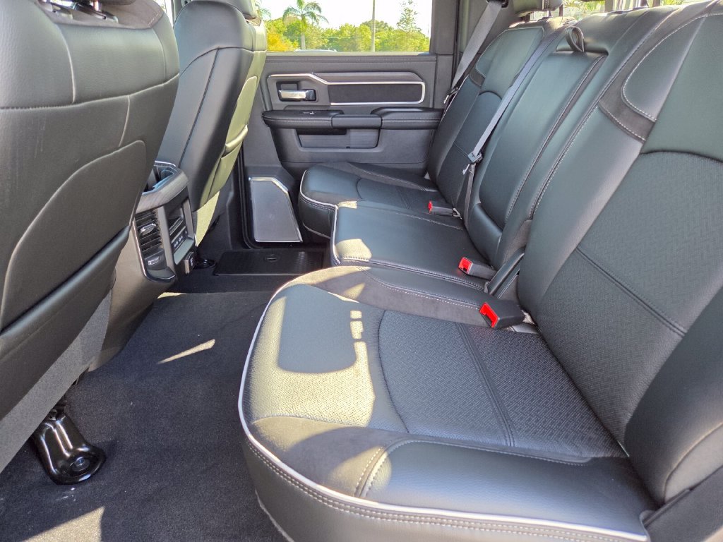 New 2027 RAM 3500 Laramie AWD/4WD image 22