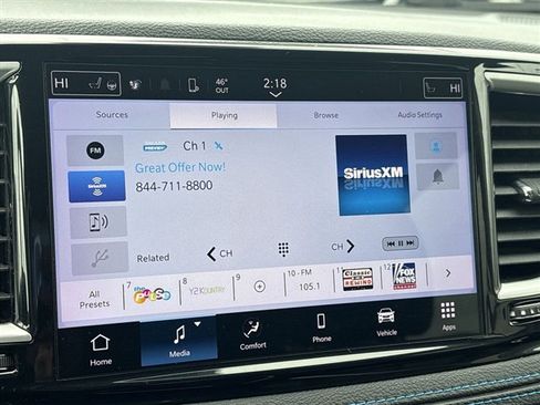 Used 2021 Chrysler Pacifica Touring-L AWD/4WD image 13