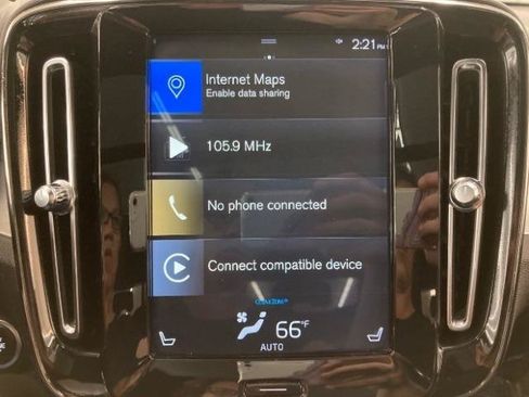 Used 2019 Volvo XC40 T5 Momentum AWD/4WD image 20