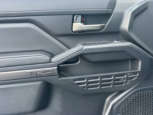 Used 2024 Toyota Tacoma TRD Off-Road image 12