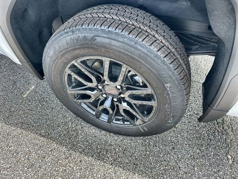 New 2026 GMC Sierra 1500 Elevation w/ Preferred Package RWD image 12
