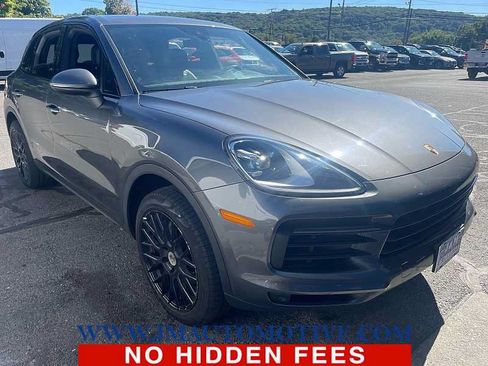 Used 2020 Porsche Cayenne AWD/4WD image 5
