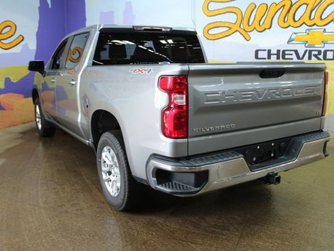 Used 2023 Chevrolet Silverado 1500 LT image 6