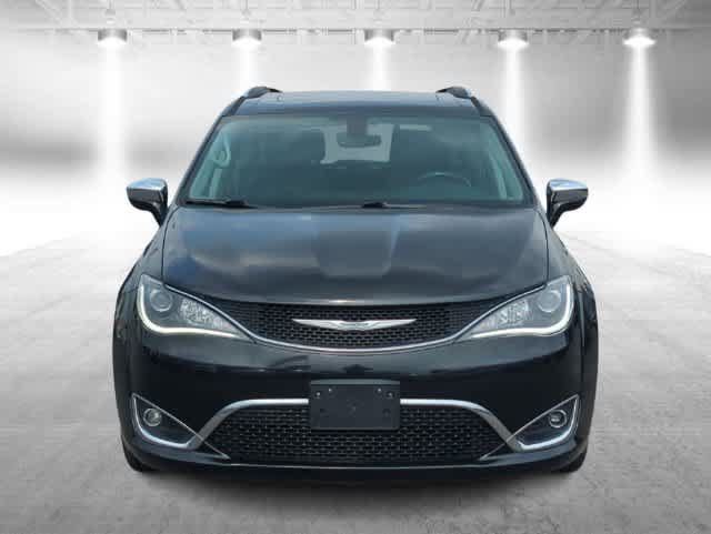 Certified 2018 Chrysler Pacifica Limited FWD image 3